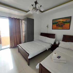 Queen Room Two Queen Beds